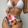 bikini con estampado tropical