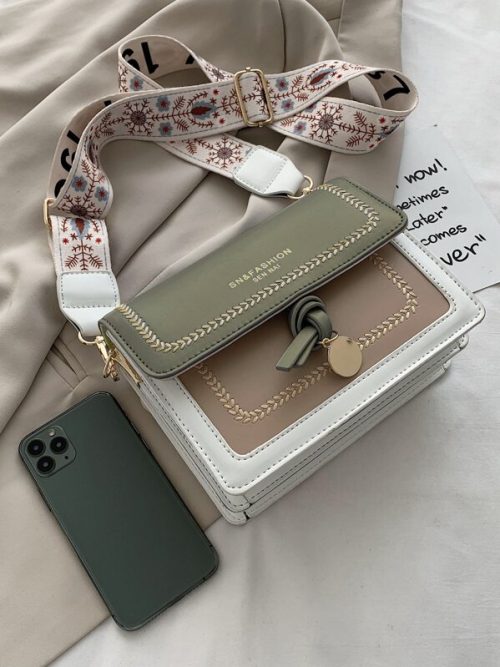 Cartera mini con solapa