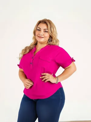 Blusa con lazo en mangas fucsia