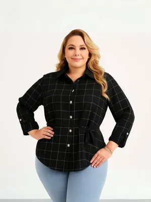 Blusa de cuadros negra