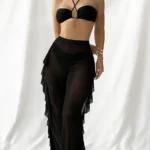 15_15_11zon.webp Conjunto bikini BAE de 3 piezas con top halter y pantalones cover up