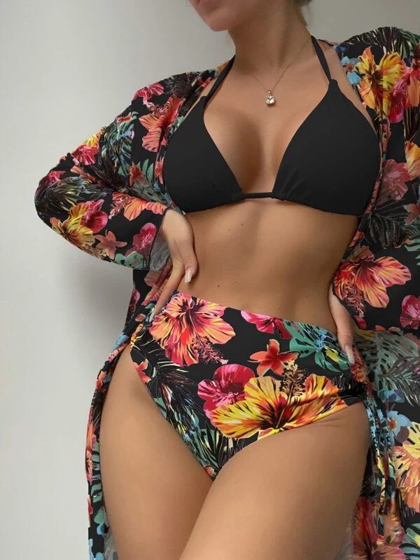 Conjunto de bikini con estampado tropical Top sujetador triángulo halter & Bottom de talle alto bikini & Kimono Traje de baño de 3 piezas
