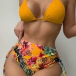 Traje de baño 3 piezas con estampado tropical