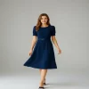 vestido con cinturon azul